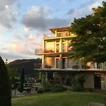 Schlossberg - Boutique Im Park- Nahe Der Therme 酒店 4*