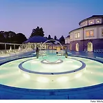Schlossberg - Boutique Im Park- Nahe Der Therme 酒店