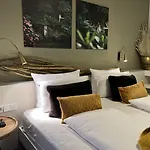 Schlossberg - Boutique Im Park- Nahe Der Therme 巴登韦勒
