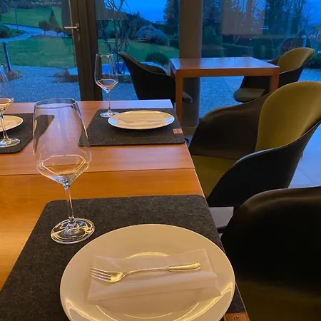 酒店 Schlossberg - Boutique Im Park- Nahe Der Therme