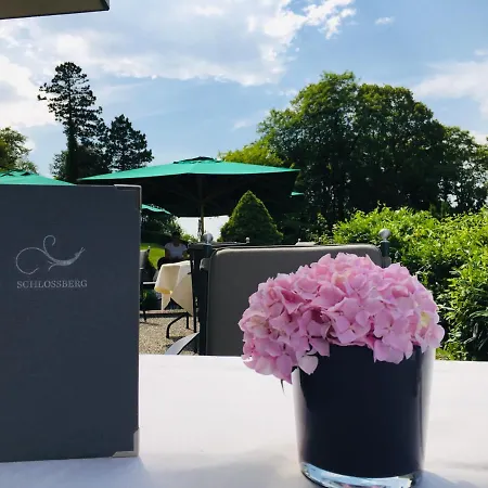 酒店 Schlossberg - Boutique Im Park- Nahe Der Therme 3*