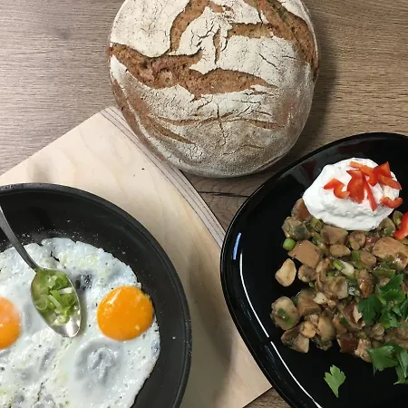 酒店 Schlossberg - Boutique Im Park- Nahe Der Therme 巴登韦勒