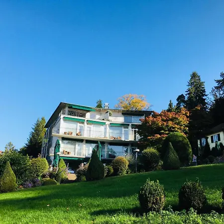 酒店 Schlossberg - Boutique Im Park- Nahe Der Therme 巴登韦勒