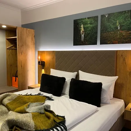 酒店 Schlossberg - Boutique Im Park- Nahe Der Therme 3*