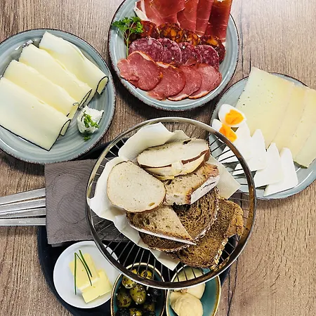 酒店 Schlossberg - Boutique Im Park- Nahe Der Therme 3*