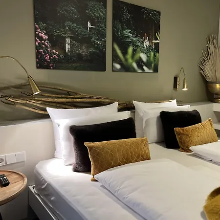 Schlossberg - Boutique Im Park- Nahe Der Therme 巴登韦勒