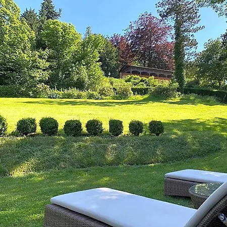 فندق Schlossberg - Boutique Im Park- Nahe Der Therme 4*